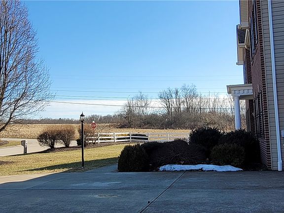 5th image of 101 Julia Rd