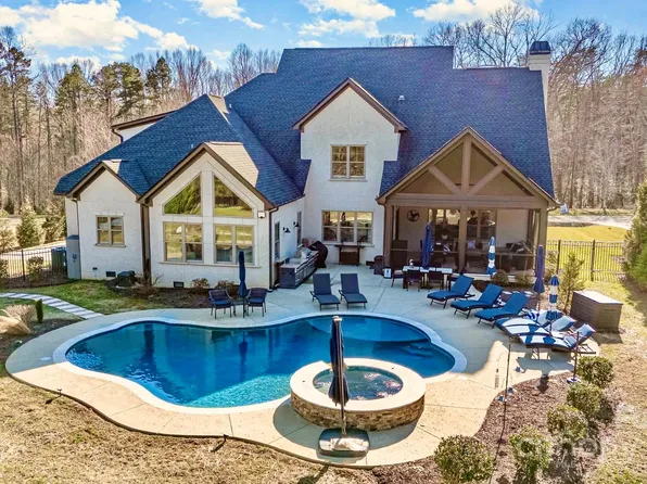 7134 Cobblefield Ln, Denver, NC 28037
