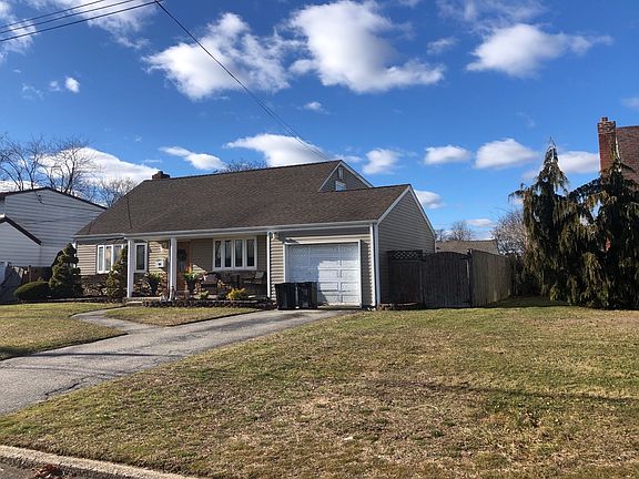 2nd image of 24 Seley Dr