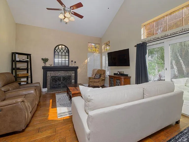 5487 Wildflower Dr #2 — Photo 7