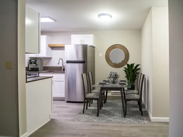 Chicago Apartments, 5110 Chicago Ave SW #14, Lakewood, WA 98499