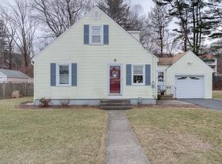 323 Mill St, Worcester, MA 01602