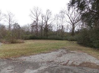 128 Brookside Dr, Linden, TN 37096