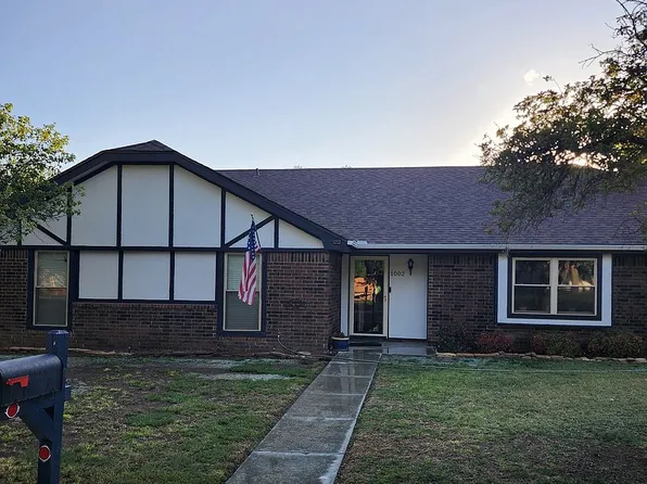 1002 Santa Fe Trl, Canyon, TX 79015