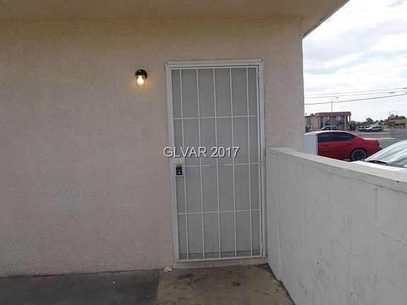 3rd image of 2026 Castleberry Ln APT A