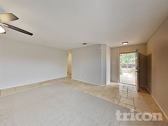 3rd image of 4000 Sapphire Ln