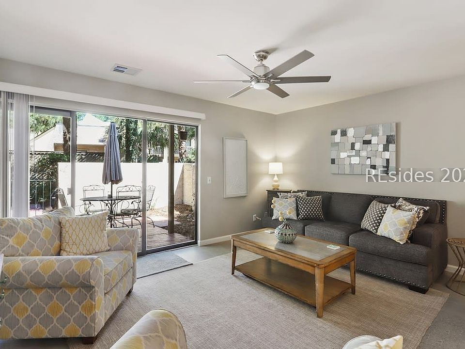 1st image of 11 Tanglewood Dr APT 34