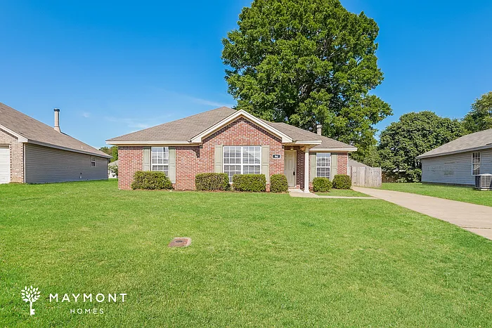 96 Barnes Ct — Photo 1