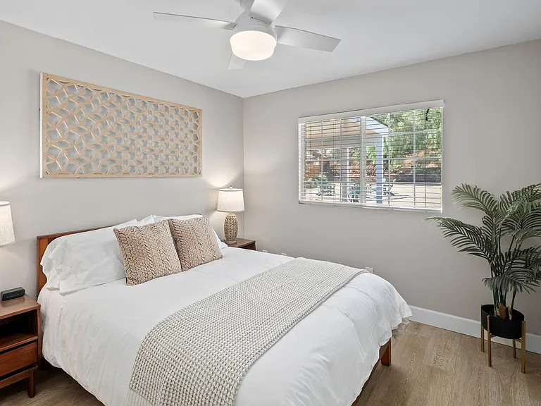 1648 El Prado Ave — Photo 42