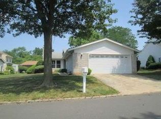 354A Metuchen Dr, Monroe Township, NJ