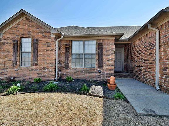 2nd image of 2535 Zoysia Ln