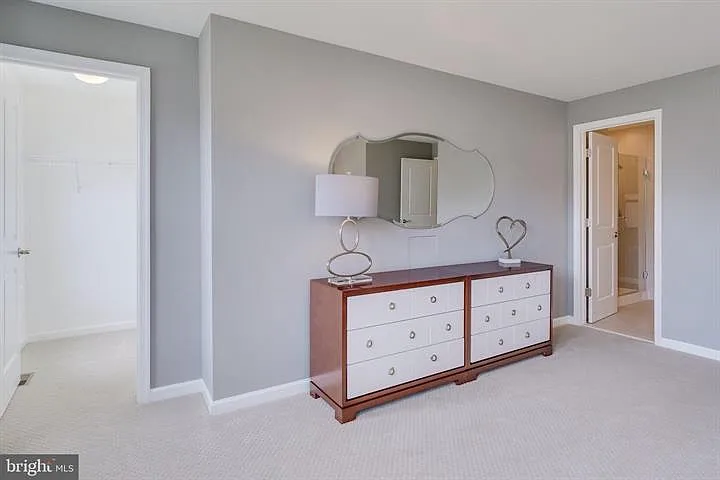 9703 Tealbriar Dr — Photo 32