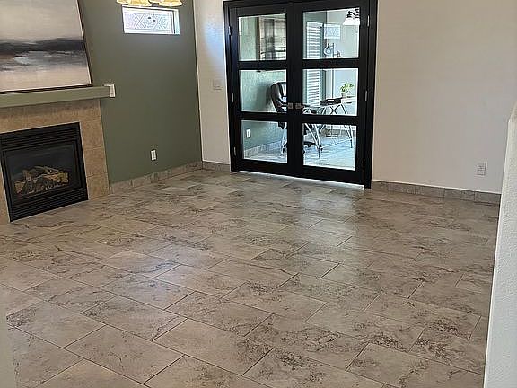 2nd image of 4843 Calle Bella Ave