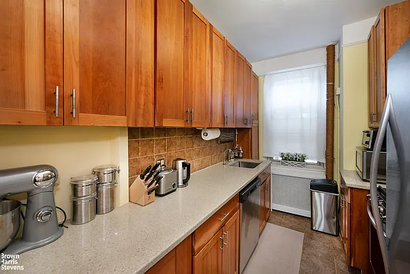 Sold by Brown Harris Stevens | media 4