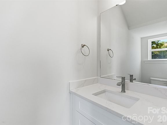 5th image of 230 1st St S