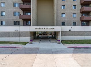 2200 S 29th St UNIT 72S, Grand Forks, ND 58201