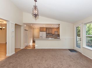 805 SW Palatine St, Portland, OR 97219