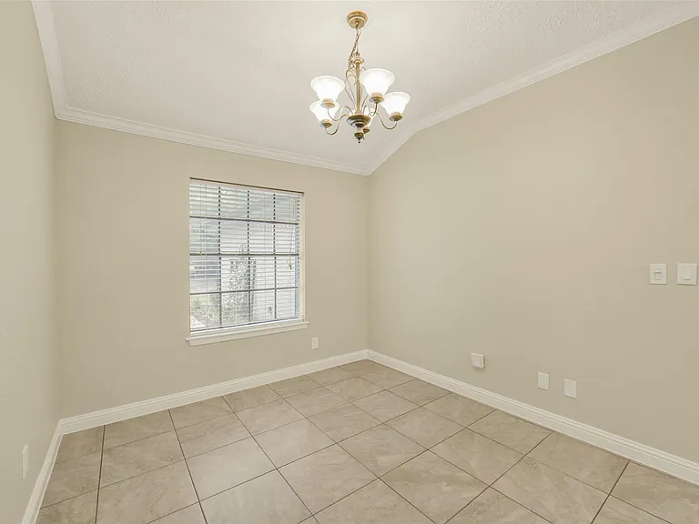 21211 Park Mount Dr — Photo 14