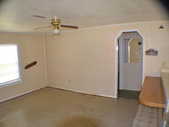 3rd image of 4909 S Pheasant Way