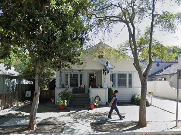 950 1/2 Pershing Ave, San Jose, CA 95126