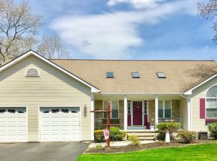 20 Catalpa Way, Coventry, RI 02816