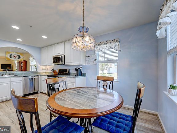 3rd image of 37474 Pettinaro Dr Unit 8002
