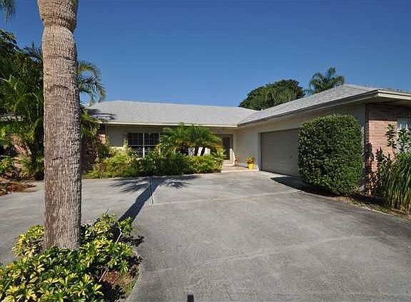 2nd image of 2086 SE Morningside Blvd