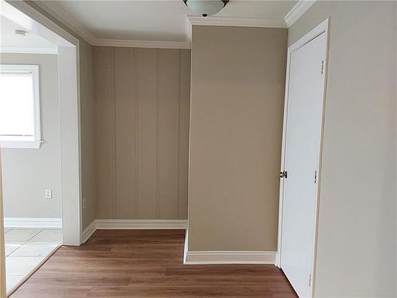 3rd image of 6019 Berkley Dr