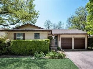 902 Bandera Ln, Garland, TX 75040