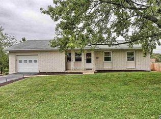 6088 Peachtree St, Harrisburg, PA 17111