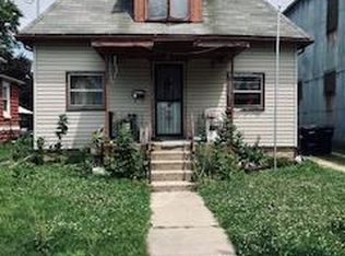 208 Riverside St, Janesville, WI 53548