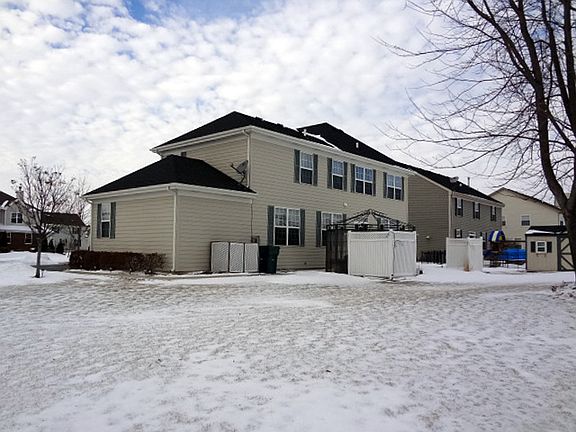 3rd image of 1417 Blume Dr