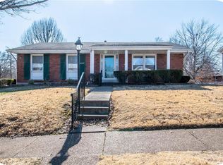 3812 Tahquitz Dr, Saint Louis, MO 63125