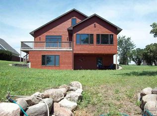 8736 Bortnem Beach Rd, Volga, SD 57071