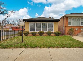 400 E 89th St, Chicago, IL 60619