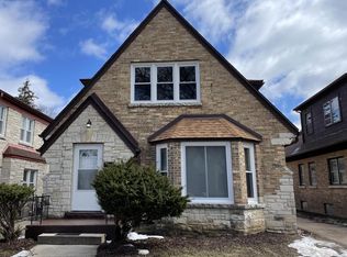 3234 N 48th St, Milwaukee, WI 53216