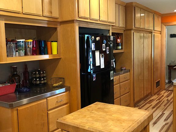 4th image of 1813 Alta Vista St