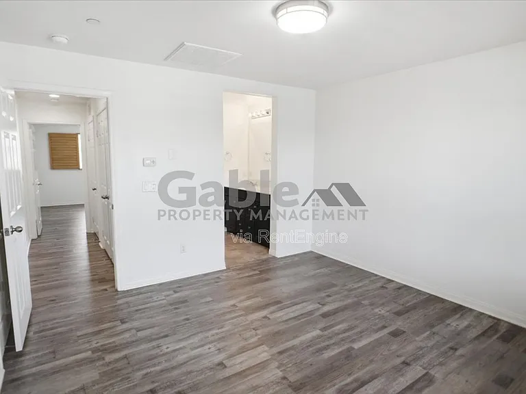 14854 Nordhoff St — Photo 15