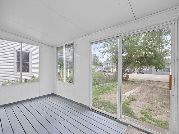 3rd image of 205 Chidlaw Ave