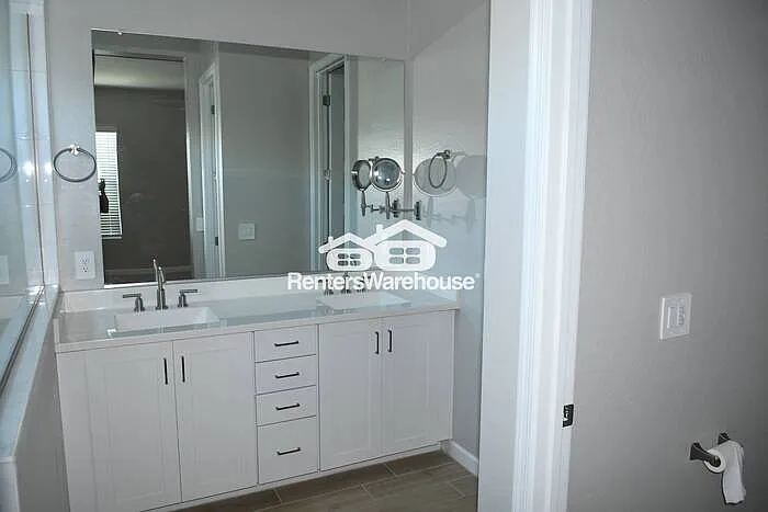 5059 E Gallop Way — Photo 13