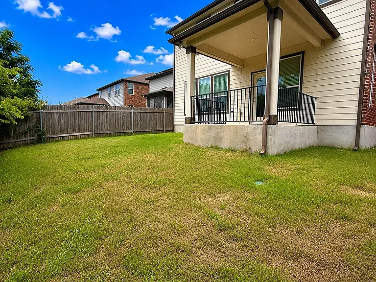 2101 Split Diamond Way #40 — Photo 15