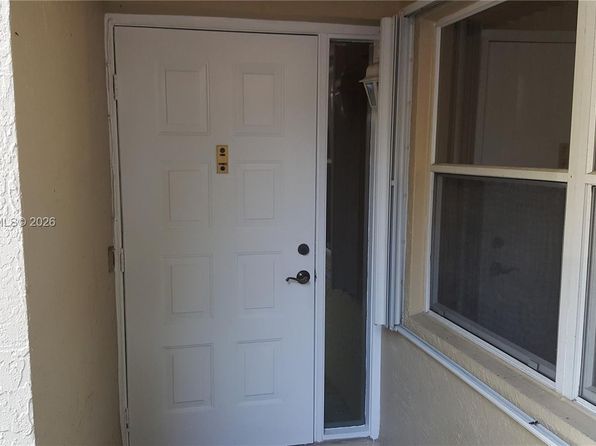 1421 NW 123rd Ter Unit 1421