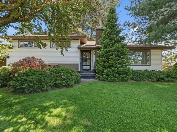 6712 N Fleming St, Spokane, WA 99208