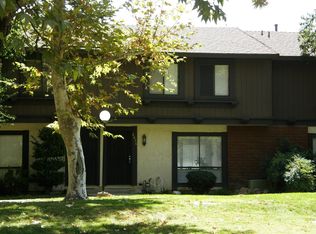 8826 Amigos Pl, Riverside, CA 92504