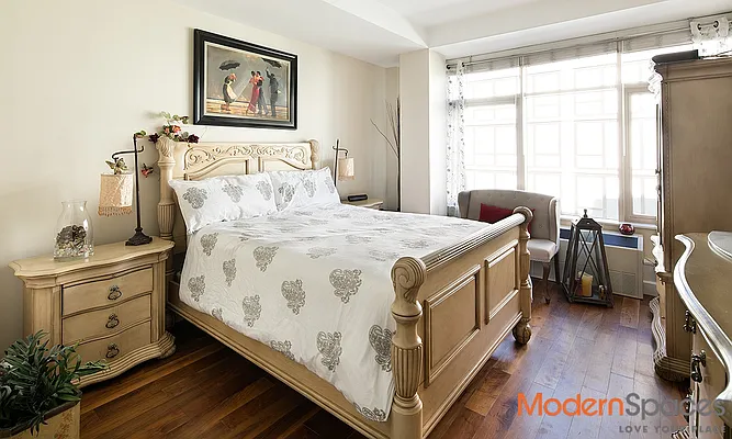 Sold by Modern Spaces | media 4