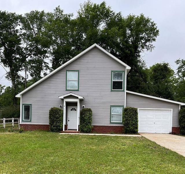 1st image of 9744 Chandler Dr
