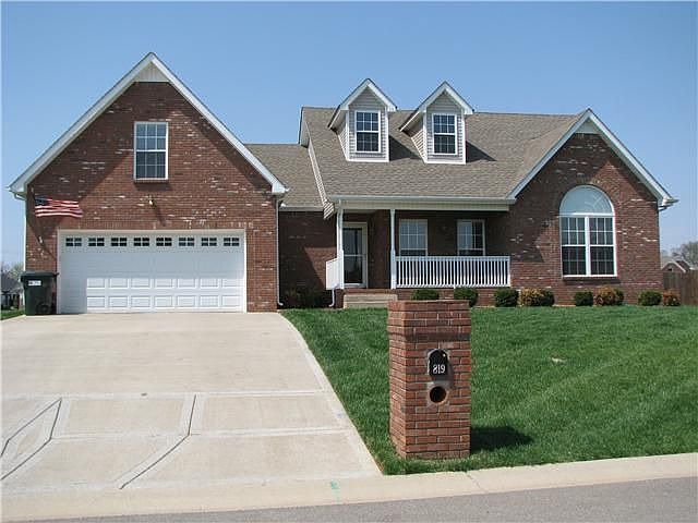 1st image of 819 Ellie Nat Dr #D