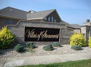 3930 Naples Dr, Columbus, IN 47203