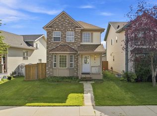 4267 24th St NW, Edmonton, AB T6T 1L9
