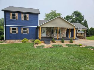 1501 Ivy Ln NW, Valdese, NC 28690